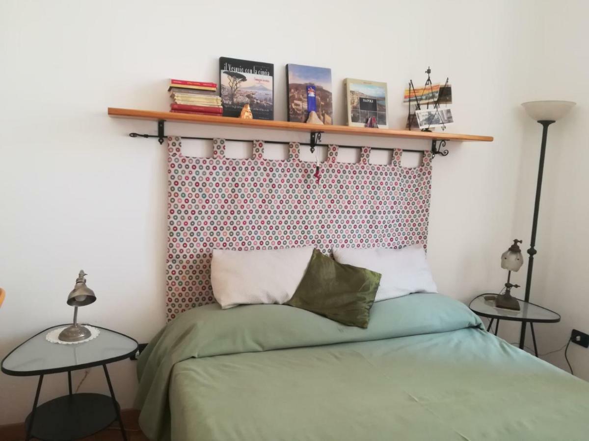 B&B Al Ponte Наполи Екстериор снимка
